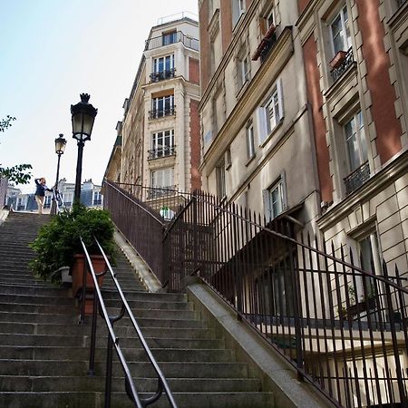 Duplex De Charme Au Coeur De Montmartre Apartamento Paris Exterior foto